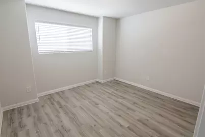 5615 Gara River Drive, Katy, TX 77449 - Photo 9