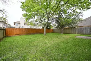 2914 Silent Dr, Sugar Land, TX 77498 - Photo 33