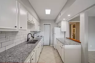 11550 Chimney Rock Rd, Houston, TX 77035 - Photo 3