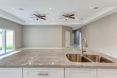 9843 Balsam Lane, Houston, TX 77078 - Photo 11