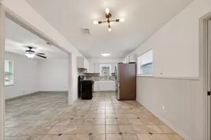 321 S Brownell St, La Porte, TX 77571 - Photo 5