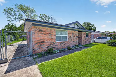 321 S Brownell Street, La Porte, TX 77571 - Photo 35