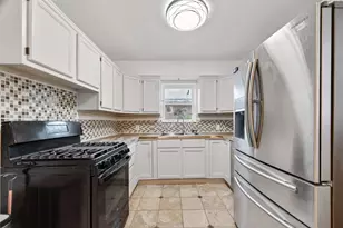 321 S Brownell St, La Porte, TX 77571 - Photo 3