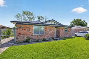 321 S Brownell St, La Porte, TX 77571 - Photo 33
