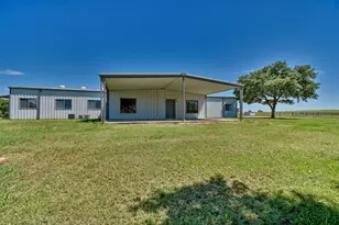 8616 Fm 2502, Brenham, TX 77833 - Photo 11