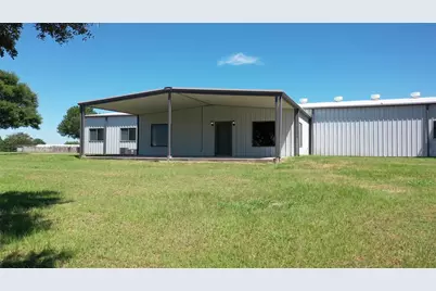 8616 Fm 2502, Brenham, TX 77833 - Photo 17