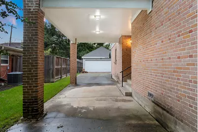 4034 Aberdeen Way, Houston, TX 77025 - Photo 3