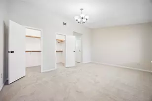 17814 Kings Park Ln, Houston, TX 77058 - Photo 11