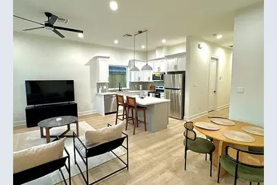 5125 Van Fleet #A, Houston, TX 77033 - Photo 3