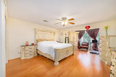 7711 Miller Glen Lane, Houston, TX 77072 - Photo 23