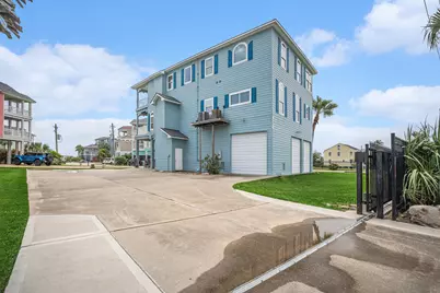 8407 Teichman Road, Galveston, TX 77554 - Photo 29