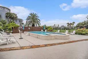 8407 Teichman Rd, Galveston, TX 77554 - Photo 33