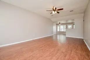 1210 Strawberry Park Ln, Katy, TX 77450 - Photo 5