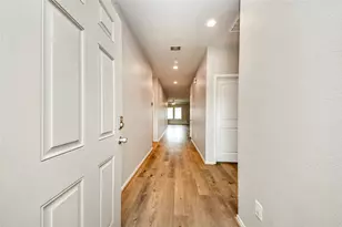 13973 Leigh Lake Ln, Conroe, TX 77384 - Photo 3