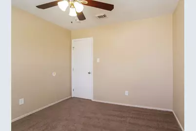 7134 Cheshire Park Road, Houston, TX 77088 - Photo 7