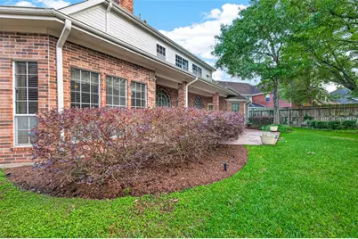 12130 Maple Rock Drive, Houston, TX 77077 - Photo 35
