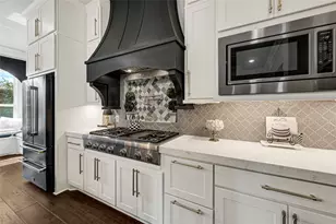 23610 Thortons Park Ln, Spring, TX 77389 - Photo 19