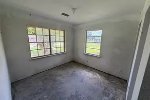 5230 Greylog Dr, Houston, TX 77048 - Photo 7