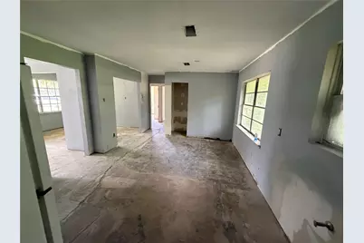 5230 Greylog Drive, Houston, TX 77048 - Photo 5