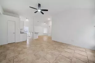 19527 Shady Bank Dr, Tomball, TX 77375 - Photo 7