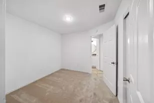 19527 Shady Bank Dr, Tomball, TX 77375 - Photo 17