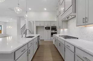 28511 Pebble Springs Dr, Spring, TX 77386 - Photo 3
