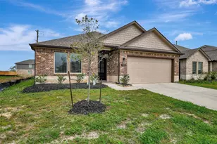 388 Kendall Crest Dr, Alvin, TX 77511 - Photo 3