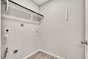 388 Kendall Crest Dr, Alvin, TX 77511 - Photo 41