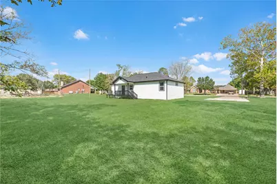 1902 Westview Drive, Alvin, TX 77511 - Photo 23