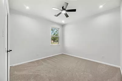 1902 Westview Drive, Alvin, TX 77511 - Photo 17