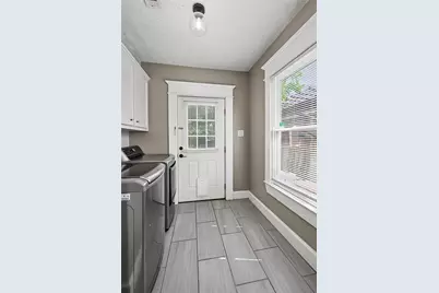 1721 Airline Drive, Houston, TX 77009 - Photo 29