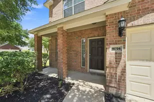 16726 Vivian Point Ln, Houston, TX 77095 - Photo 5