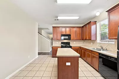 16726 Vivian Point Lane, Houston, TX 77095 - Photo 11