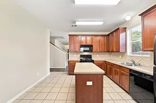 16726 Vivian Point Ln, Houston, TX 77095 - Photo 11