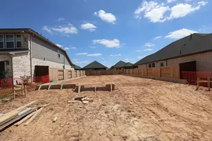 135 Afton June Dr, Rosenberg, TX 77471 - Photo 13