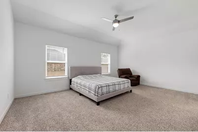 14019 Valley Creek Court, Conroe, TX 77384 - Photo 9