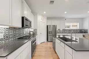 14019 Vly Crk Ct, Conroe, TX 77384 - Photo 3