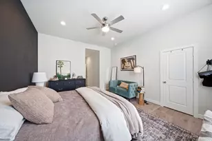 5929 Haring Ln, Houston, TX 77091 - Photo 13