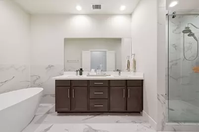 5929 Haring Lane, Houston, TX 77091 - Photo 17