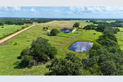 1252 County Road 388, Hallettsville, TX 77964 - Photo 3