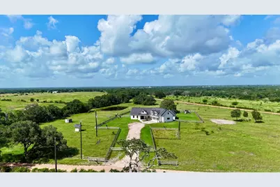 1252 County Road 388, Hallettsville, TX 77964 - Photo 49