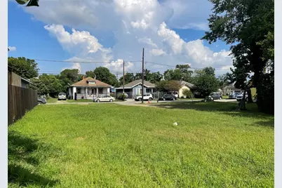 2417 McKee Street, Houston, TX 77009 - Photo 7