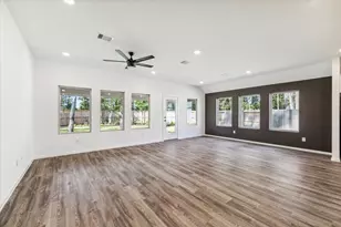 8206 Boundary Waters Dr, Porter, TX 77365 - Photo 9