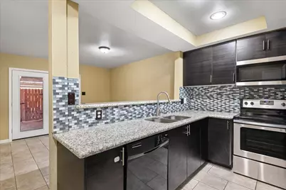 1425 Springrock Ln Lane, Houston, TX 77055 - Photo 9