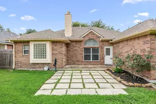 536 Mannington, League City, TX 77573 - Photo 23