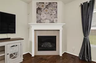 5219 Misty Ln, Bacliff, TX 77518 - Photo 7