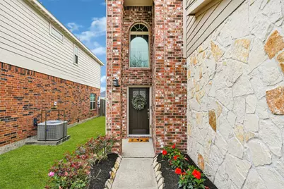 5219 Misty Lane, Bacliff, TX 77518 - Photo 3