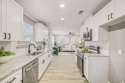 8333 Lanham Lane, Houston, TX 77075 - Photo 9