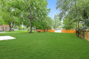 8333 Lanham Ln, Houston, TX 77075 - Photo 33