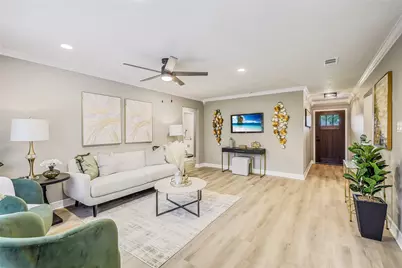 8333 Lanham Lane, Houston, TX 77075 - Photo 5